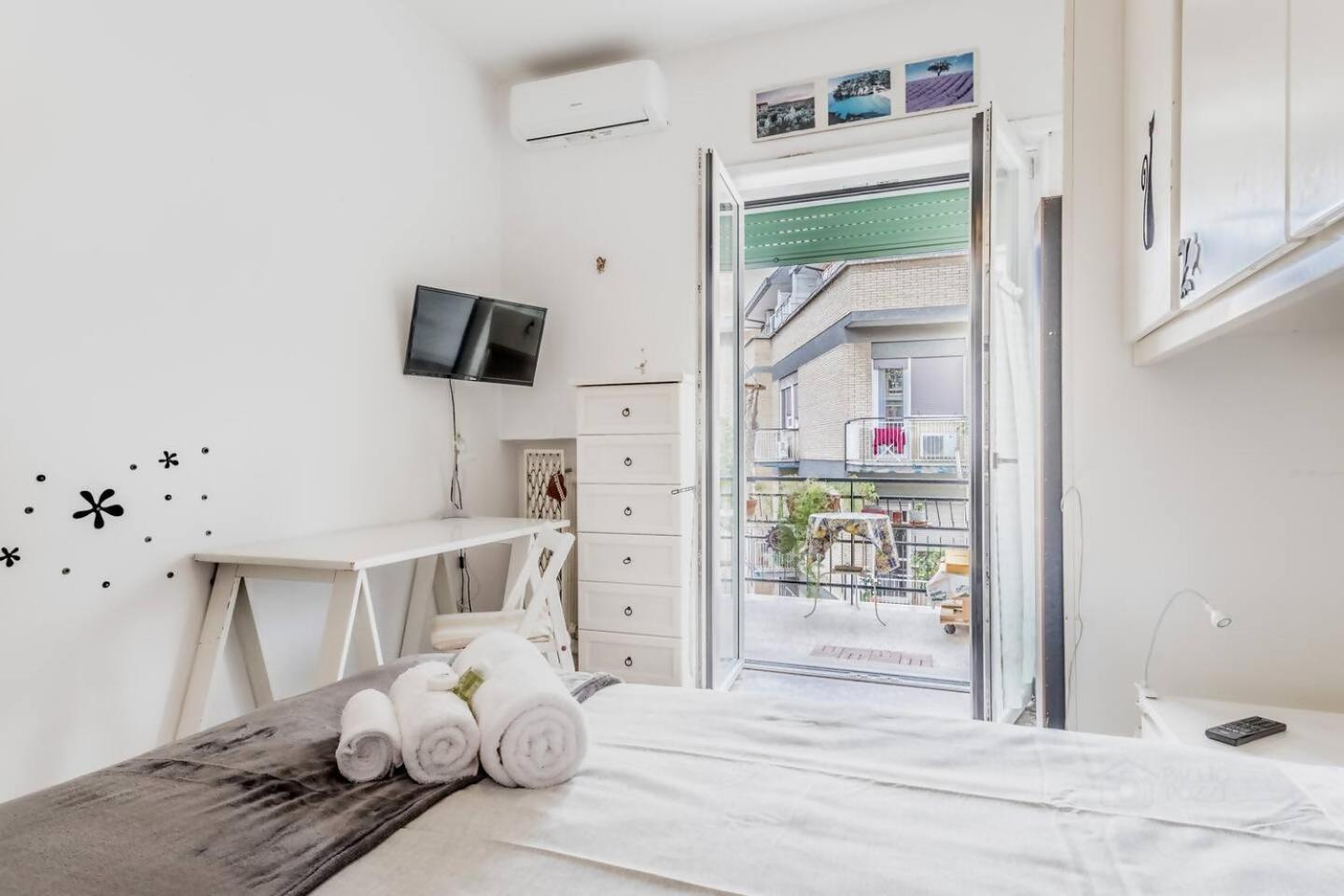Appia Antica Apartment Wifi Ac Рим Екстериор снимка
