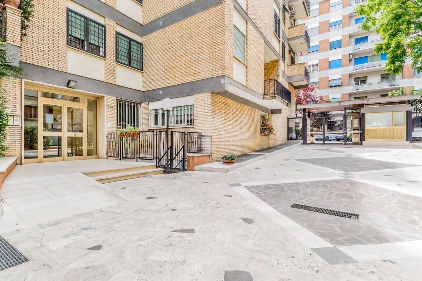 Appia Antica Apartment Wifi Ac Рим Екстериор снимка