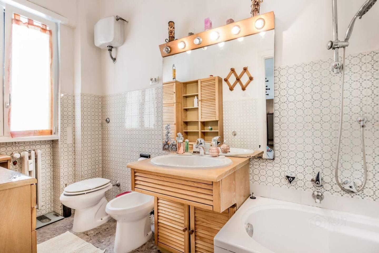 Appia Antica Apartment Wifi Ac Рим Екстериор снимка